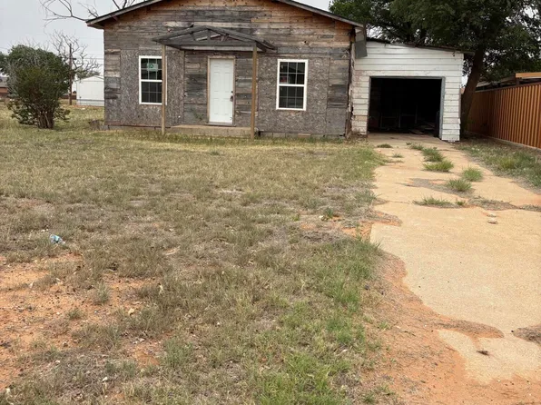 1004 E Harris St, Brownfield, TX 79316