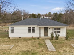 1005 W 2nd St, Stroud, OK 74079