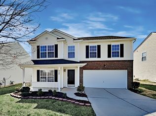 9709 Hollyburgh Trl, Charlotte, NC 28215