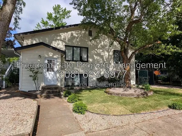1221 N 11th St, Coeur D Alene, ID 83814