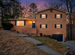 2166 Ruritan Rd, Roanoke, VA 24012