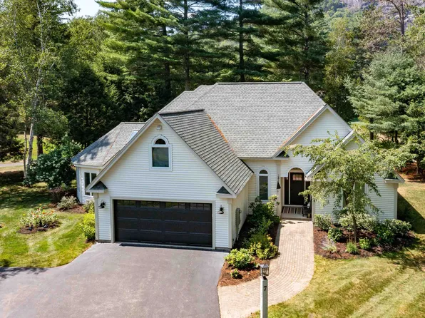 7 Fairway Drive, Hales Location, NH 03860