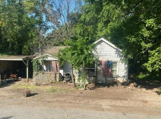 414 Spring St, Rogers, AR 72756