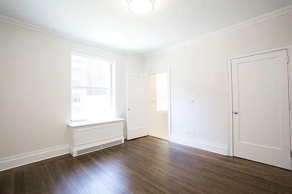 Rented by Stonehenge NYC LLC | media 39