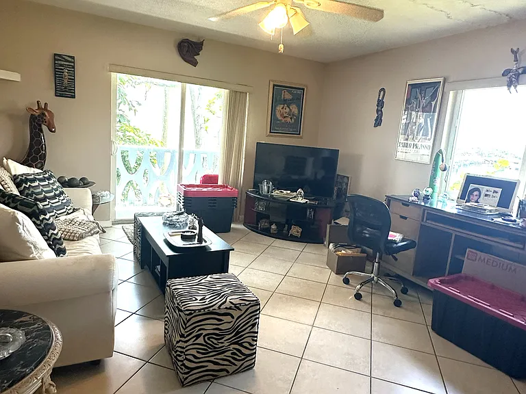 628 Southwind Cir #8 — Photo 8