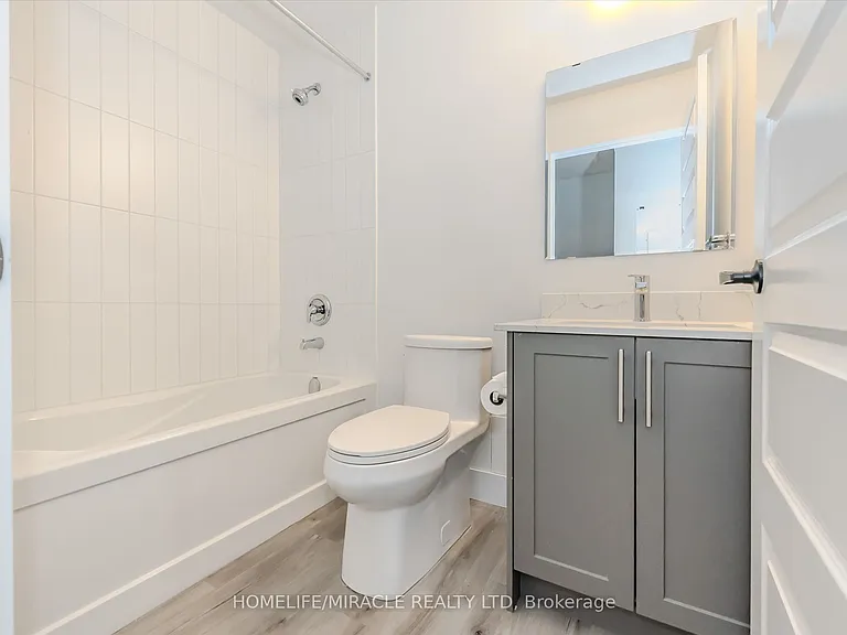 1101 Lackner Pl #T05 — Photo 29