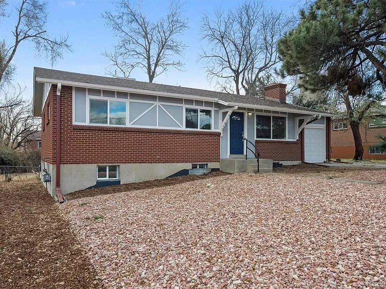 12010 W Alameda Pkwy — Photo 2