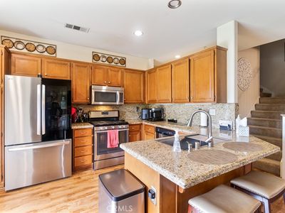 7436 Lawrence Pl, Fontana, CA, 92336