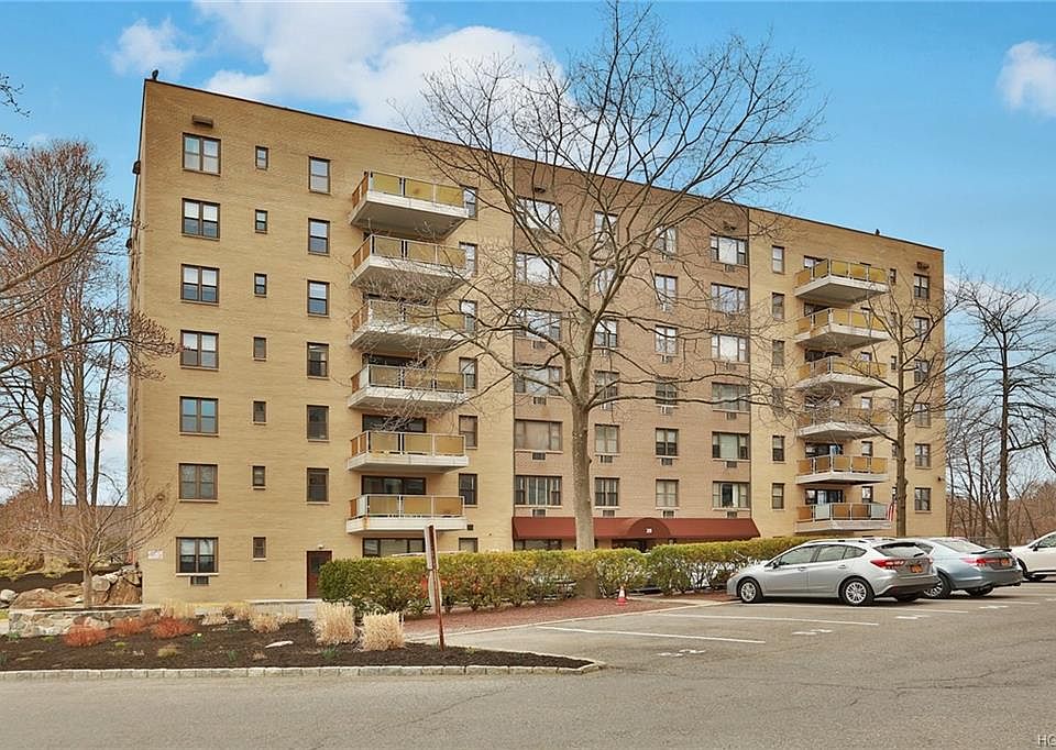 1st image of 25 Stewart Pl APT 518