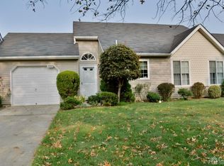 559 B Ardmore Rd #B, Monroe Township, NJ 08831