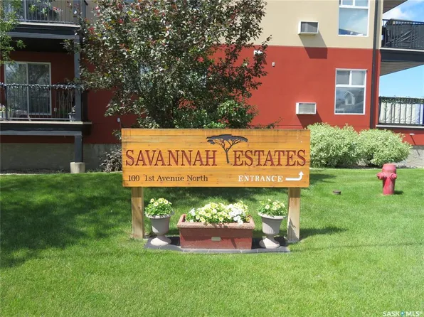 UNIT 214-100 1st AVENUE N, Warman, SK S0K 0A1