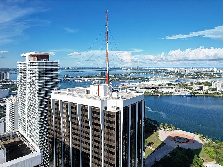 50 Biscayne Blvd #4405 — Photo 8