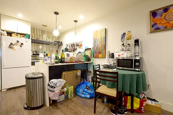 Rented by null | media 40