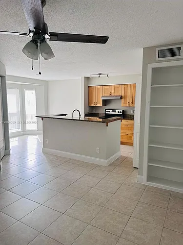777 Riverside Dr #1526 Photo 1 777 Riverside Dr #1526 Photo 1