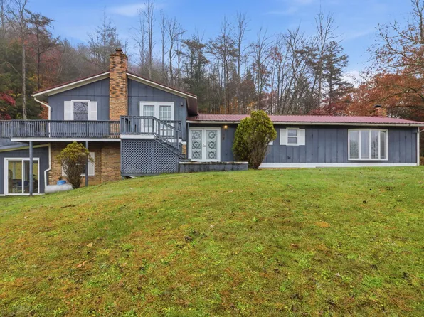 3928 Happy Hollow Rd, Coeburn, VA 24230