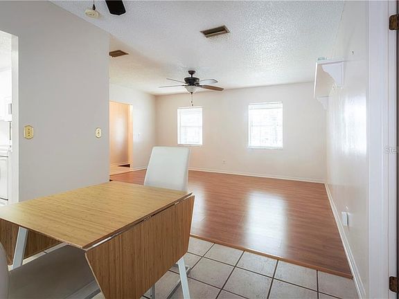 5th image of 14057 Briardale Ln