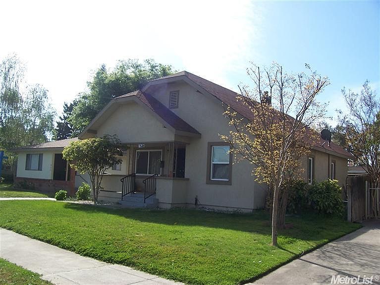 900 W Lockeford St, Lodi, CA 95240 Zillow
