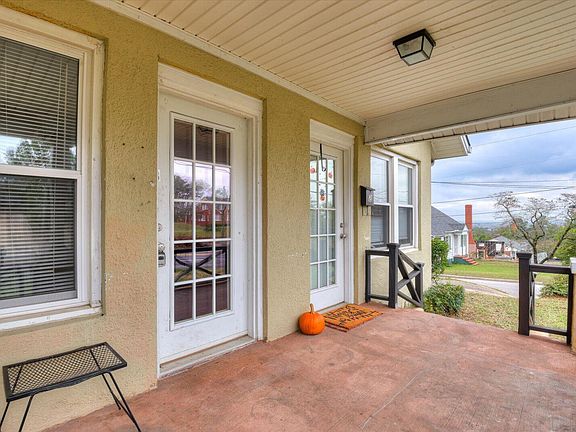 5th image of 1011 Georgia Ave Unit 3