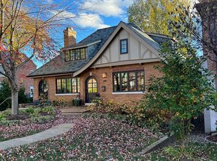 7540 Maryland Ave, Saint Louis, MO 63105