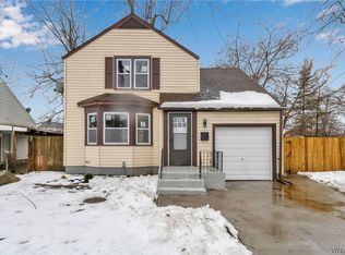 52 Roswell Rd, Buffalo, NY 14215