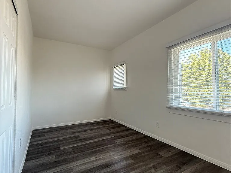 1085 Hoffman Ave #15 — Photo 7