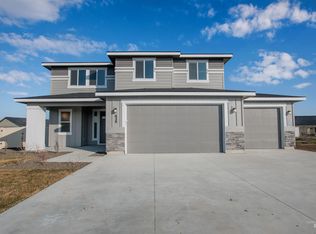 438 Linden St, New Plymouth, ID 83655