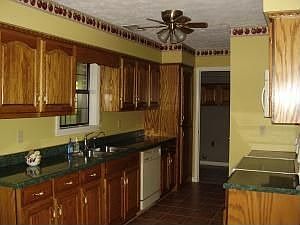 3rd image of 126 Drive 1572
