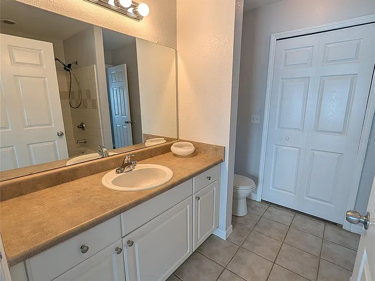 5500 Rosehill Rd #201 — Photo 8