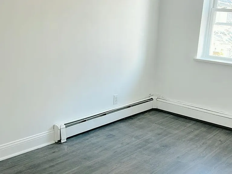 4302 Martha Ave #3 — Photo 10