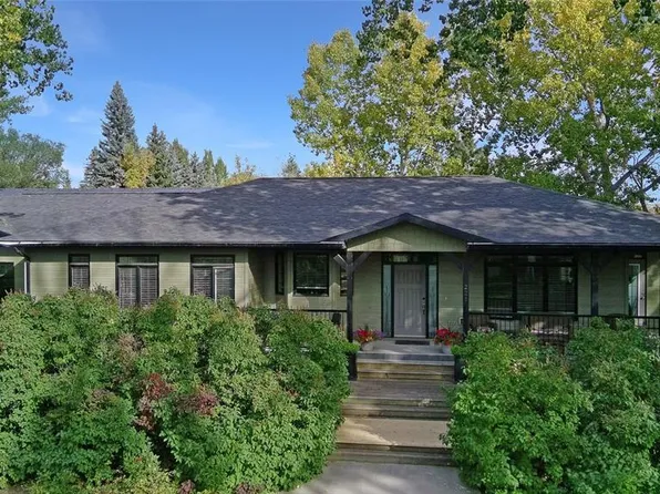 225 11th AVENUE SE, Swift Current, SK S9H 3R9