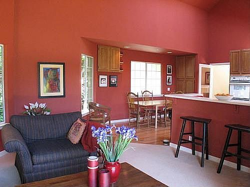 Family Room & Breakfast Nook