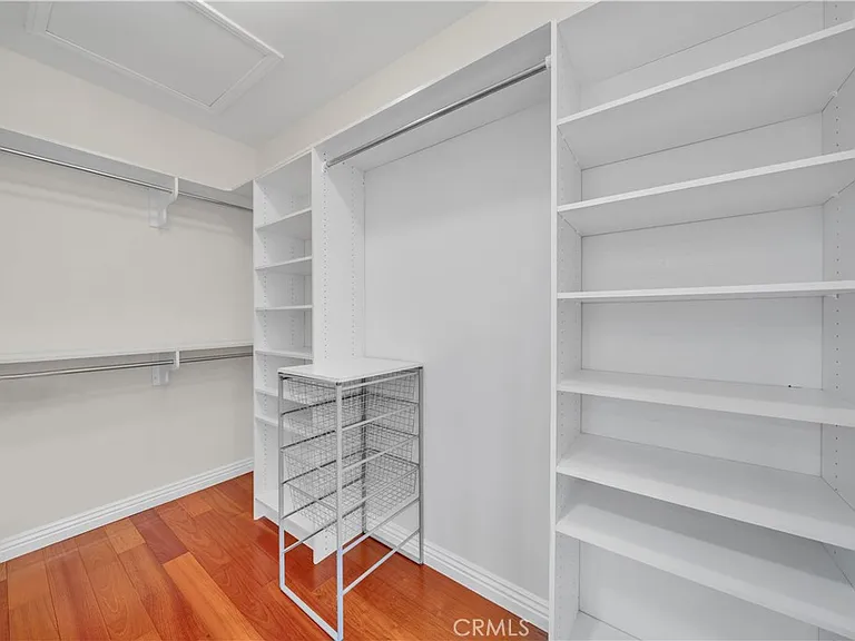 17 Riveroaks — Photo 24