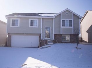 11909 Bauman Ave, Omaha, NE 68164