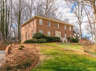 210 Cedar Trl, Winston Salem, NC 27104