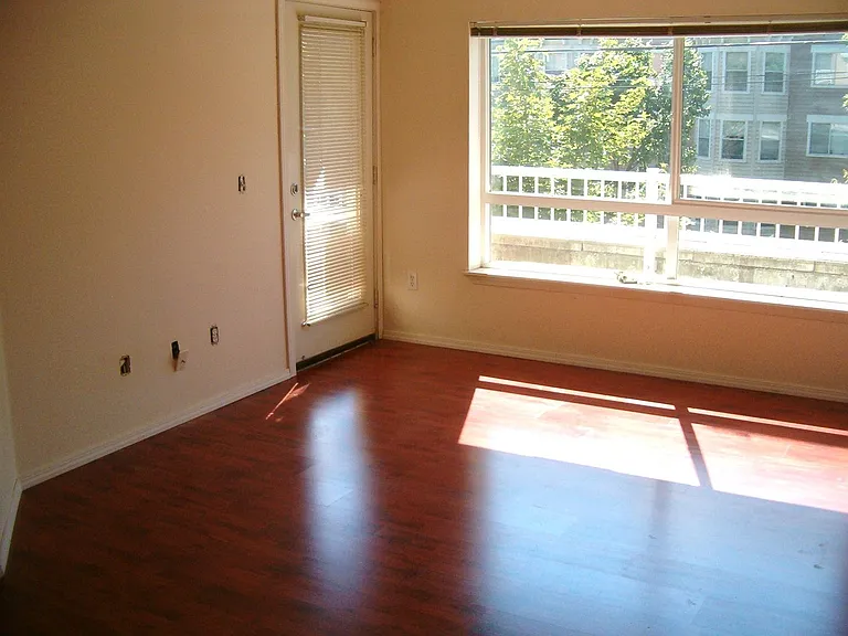 Pickering Place Apartments — Photo 7
