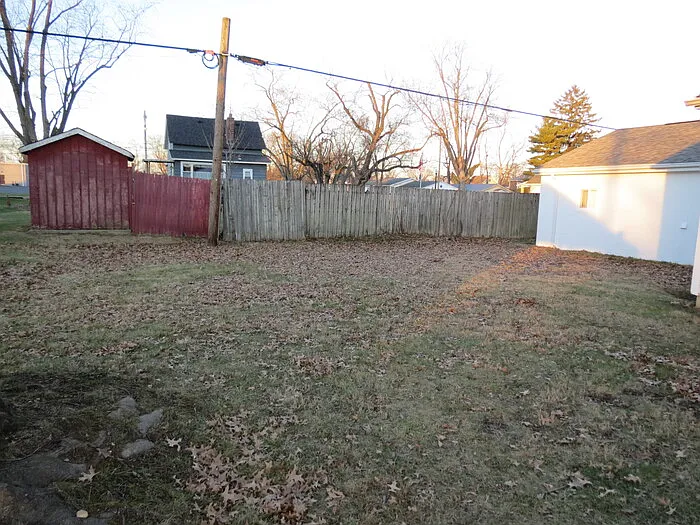 1680 Hillcrest Ave — Photo 20