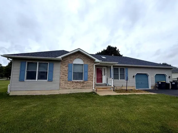 128 Clipper Dr, Middletown, DE 19709