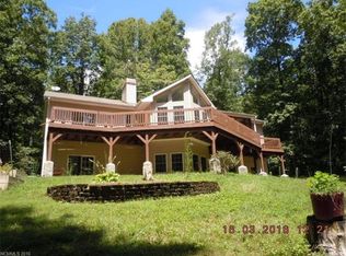 42 White Wolf Trl, Swannanoa, NC 28778