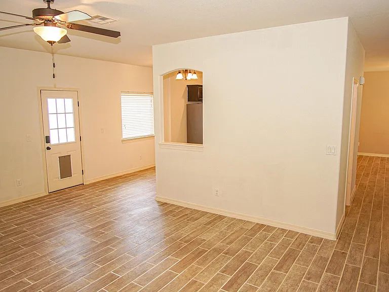 14613 Sunny Land Ave — Photo 12