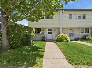 27 Limerick Rd, Halifax, NS B3P2E1