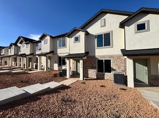 2814 E Fireweed Ln, Washington, UT 84780