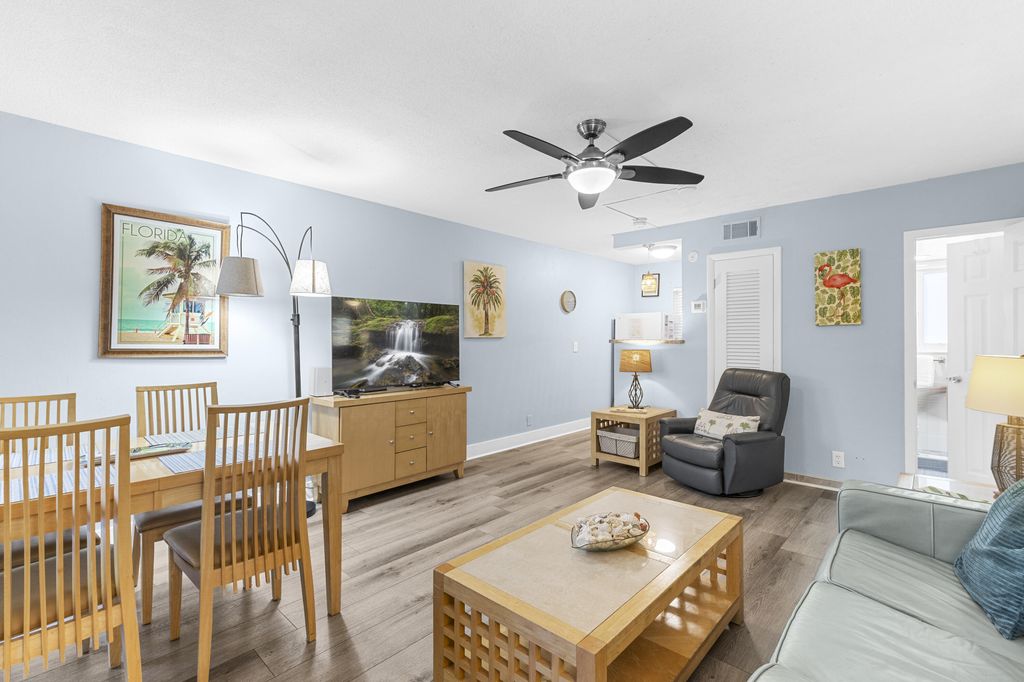 3225 NE 16th Street #9a, photo 4