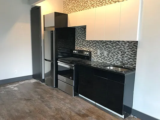 Rented by Premier Metro Realty Corp | media 19