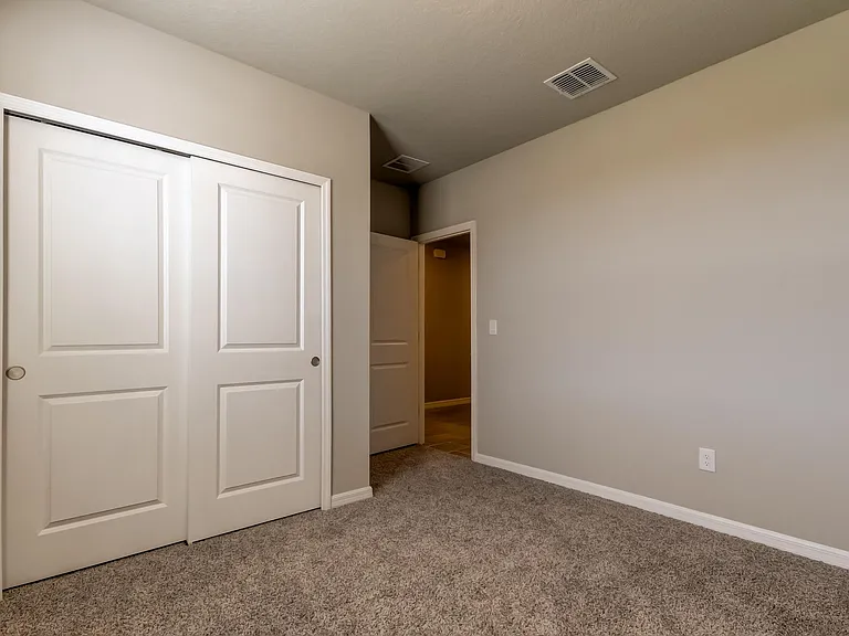 3051 Forrest Plum Ct — Photo 5
