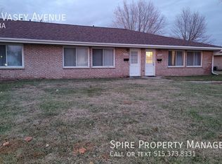 4430 Vasey Ave, Marion, IA 52302
