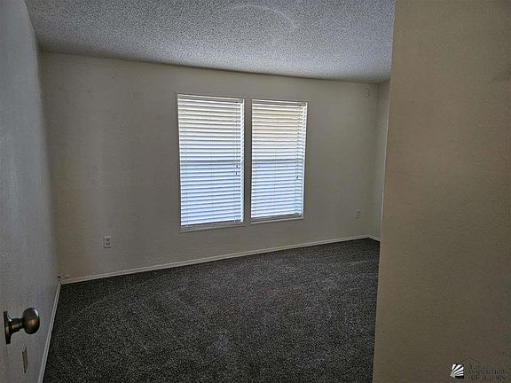 5th image of 11810 S Dorothy Dr