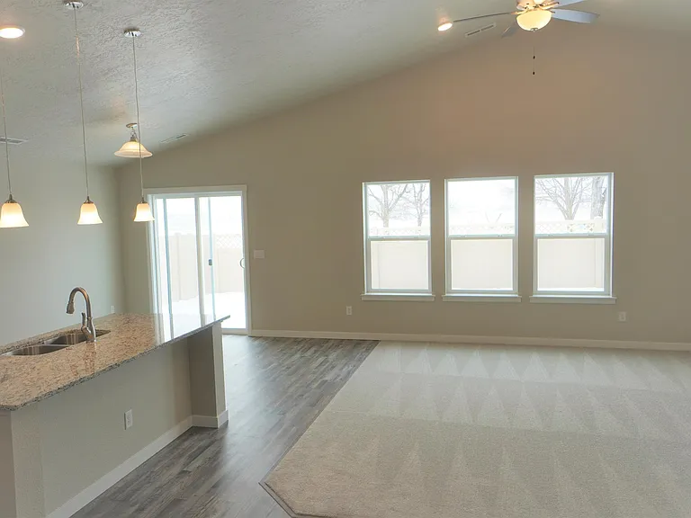 3067 N Greengate Way — Photo 13