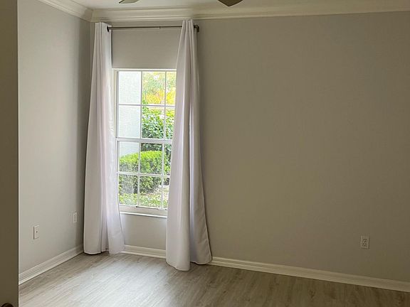 4th image of 2516 Orchid Bay Dr APT 102