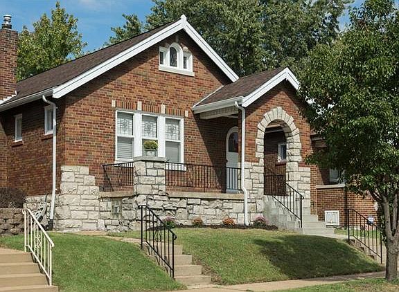 2nd image of 6533 Parkwood Pl