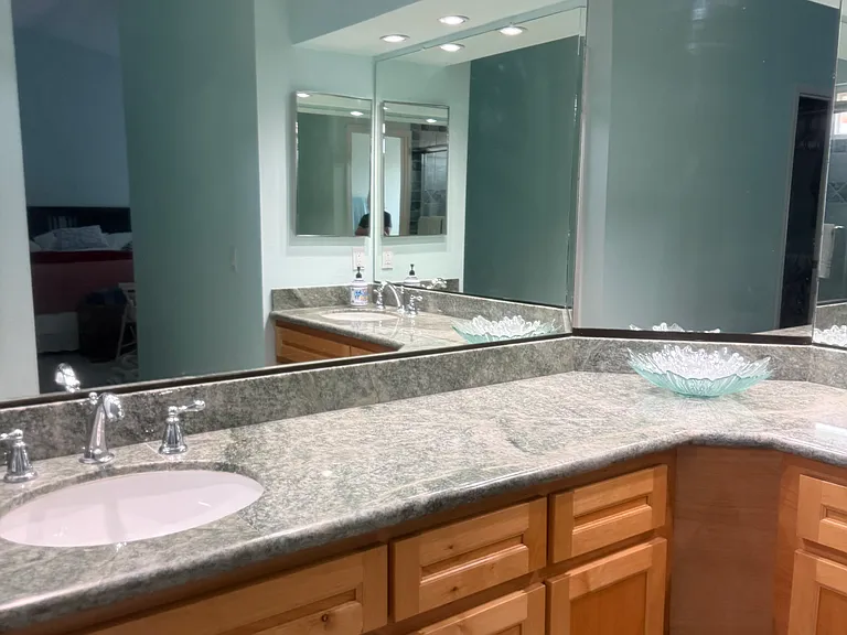 Second sink and additional cabinet